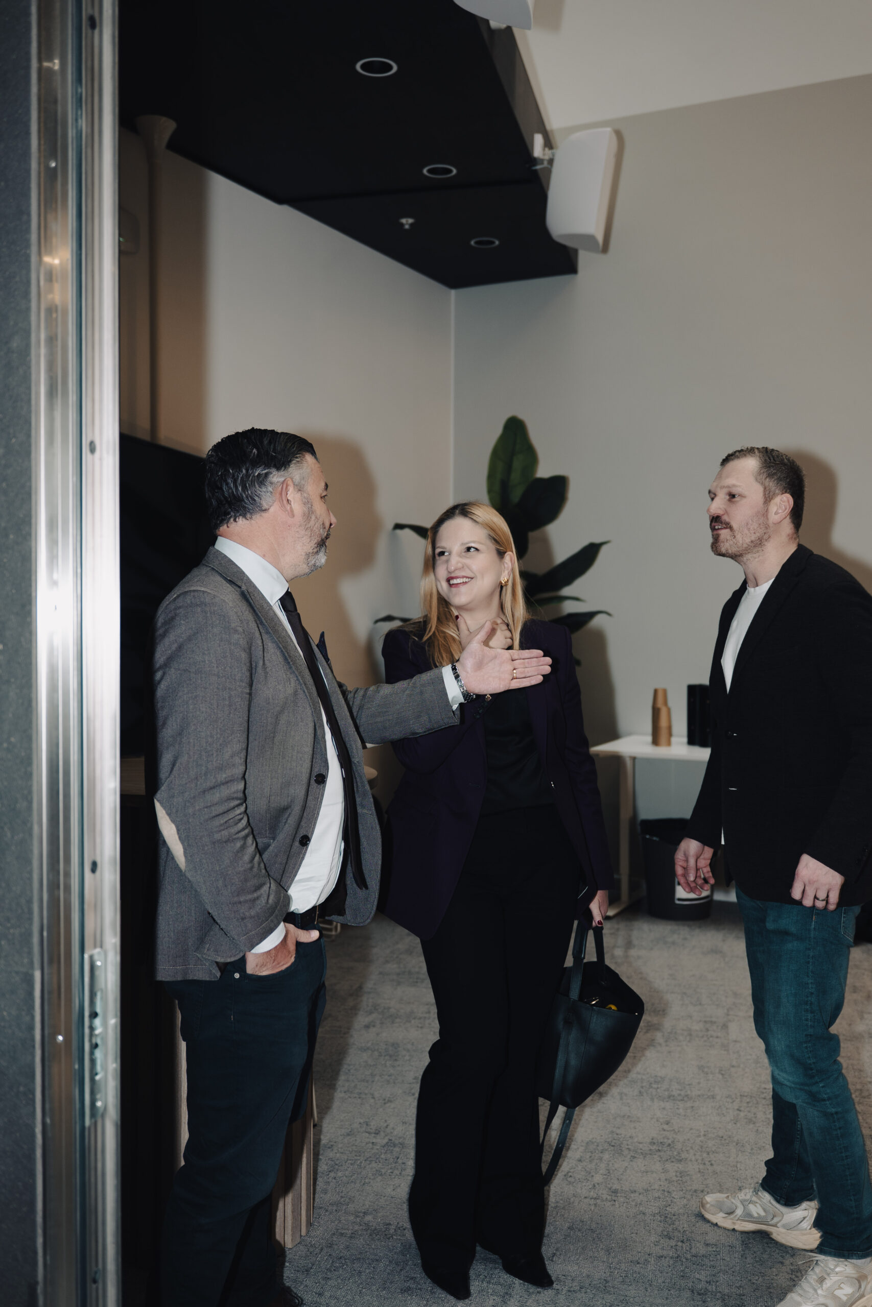 Arba Kokalari på besök